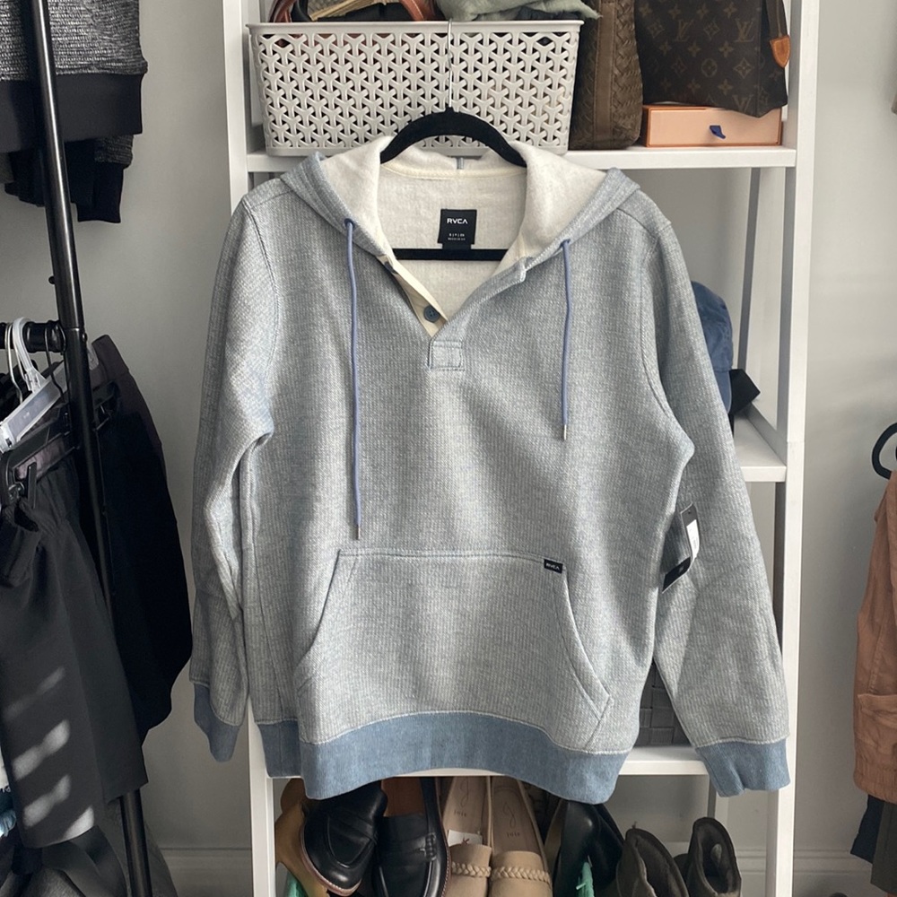 NWT Vista hoodie ( men’s) rvca sz small